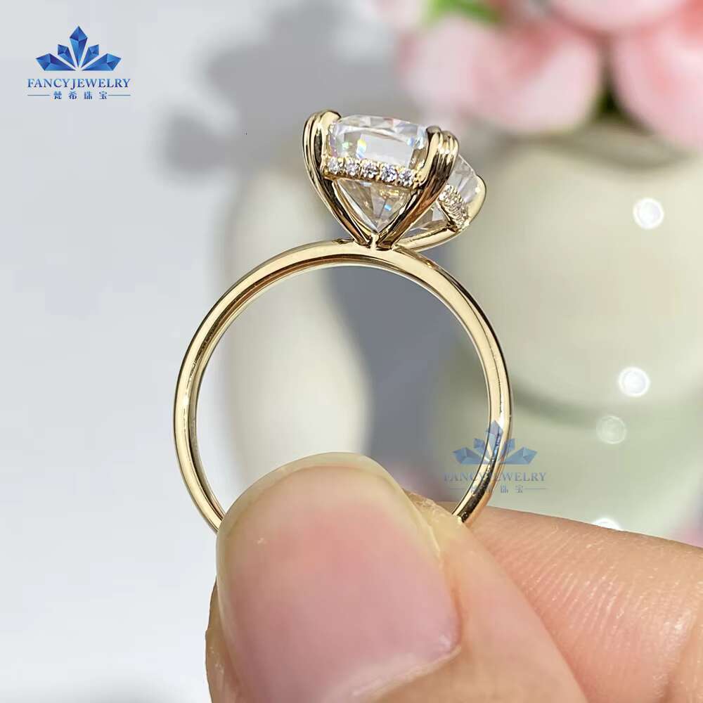 2025 New Design 5CT Lab Grown Moissanite Solitaire Diamond Ring in 18K Solid Gold Long Cushion Shape Engagement Jewelry
