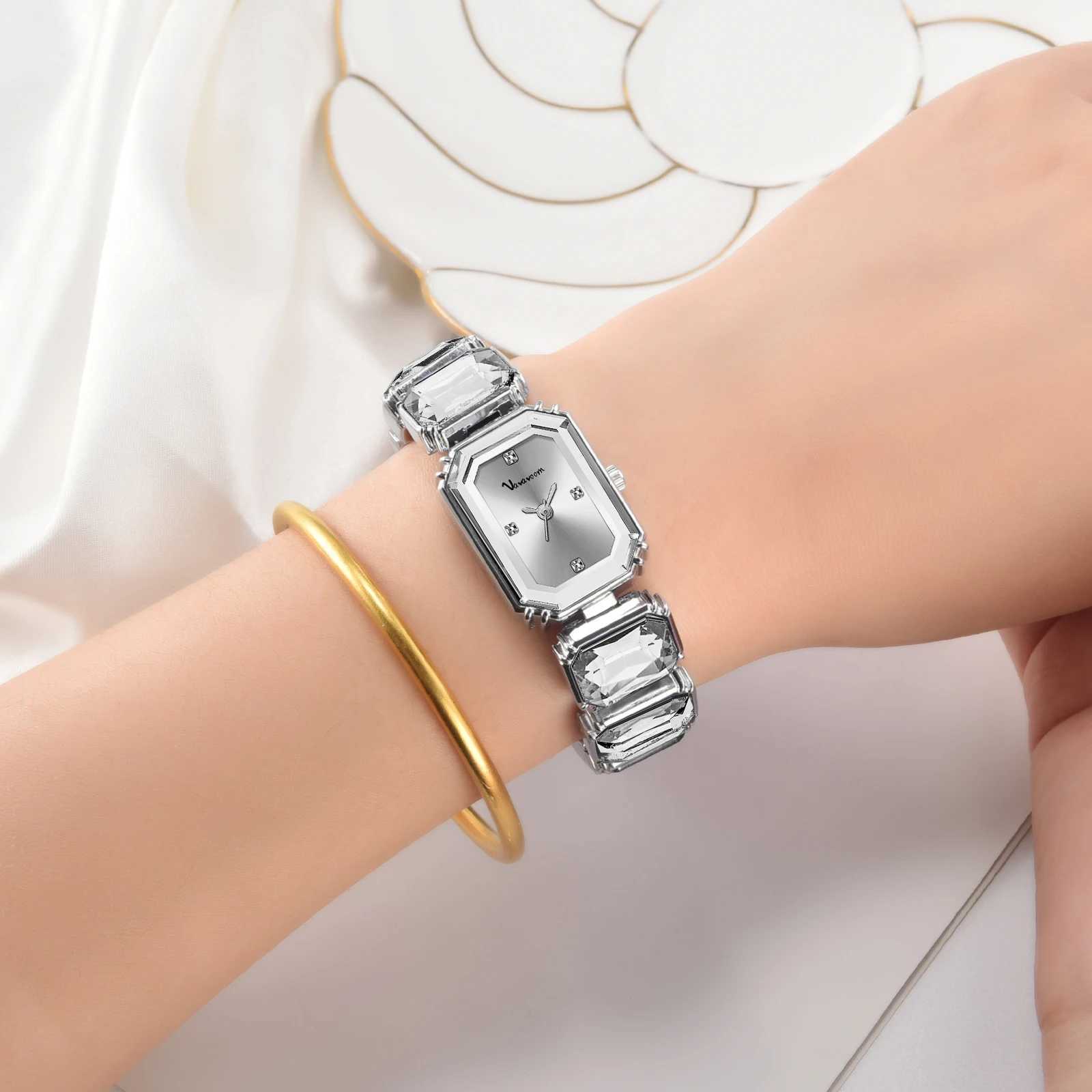 2025 New Women Watches Luxury Diamond Square Quartz Movement Stainless Steel Mesh Belt Original Gold Fashion Dress Womens Watch XJ250527
