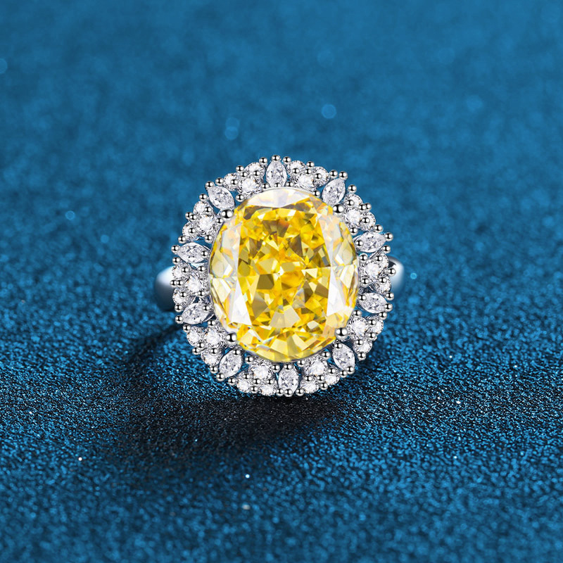 Elegant Cocktail Ring Set by Designer Craftsmanship Dazzle Your Fingers with Radiant Stones