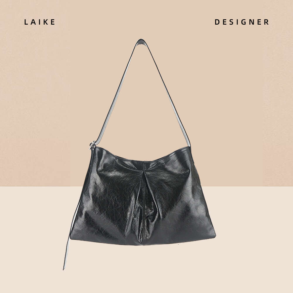 Autumn Winter New Large Capacity Tote Commuter Versatile Simple Underarm Top Layer Oil Wax Genuine Leather Women's Bag