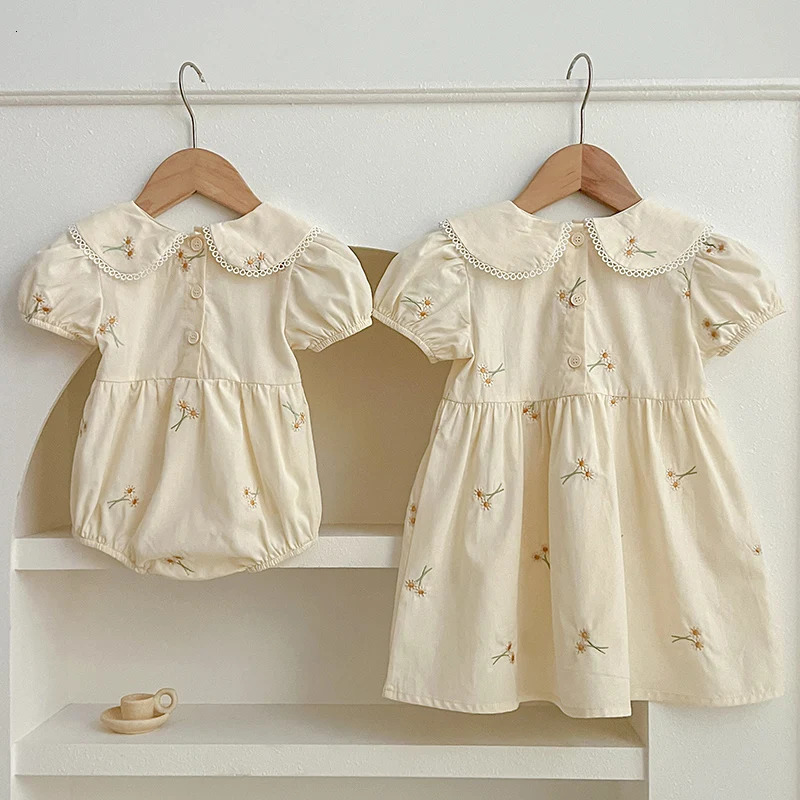 Infant Baby Girls Lace Collar Dress Rompers Sisters Clothes Kids Embroider Flower Princess Family 250528