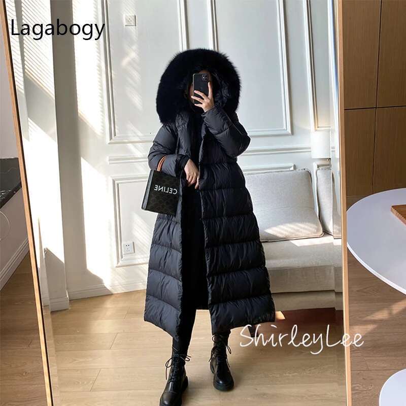 Lagabogy 2025 Winter Women 90% White Duck Down Jackets Ultra Light Warm Long Parkas Real Fox Fur Collar Female Hooded Snow Coats
