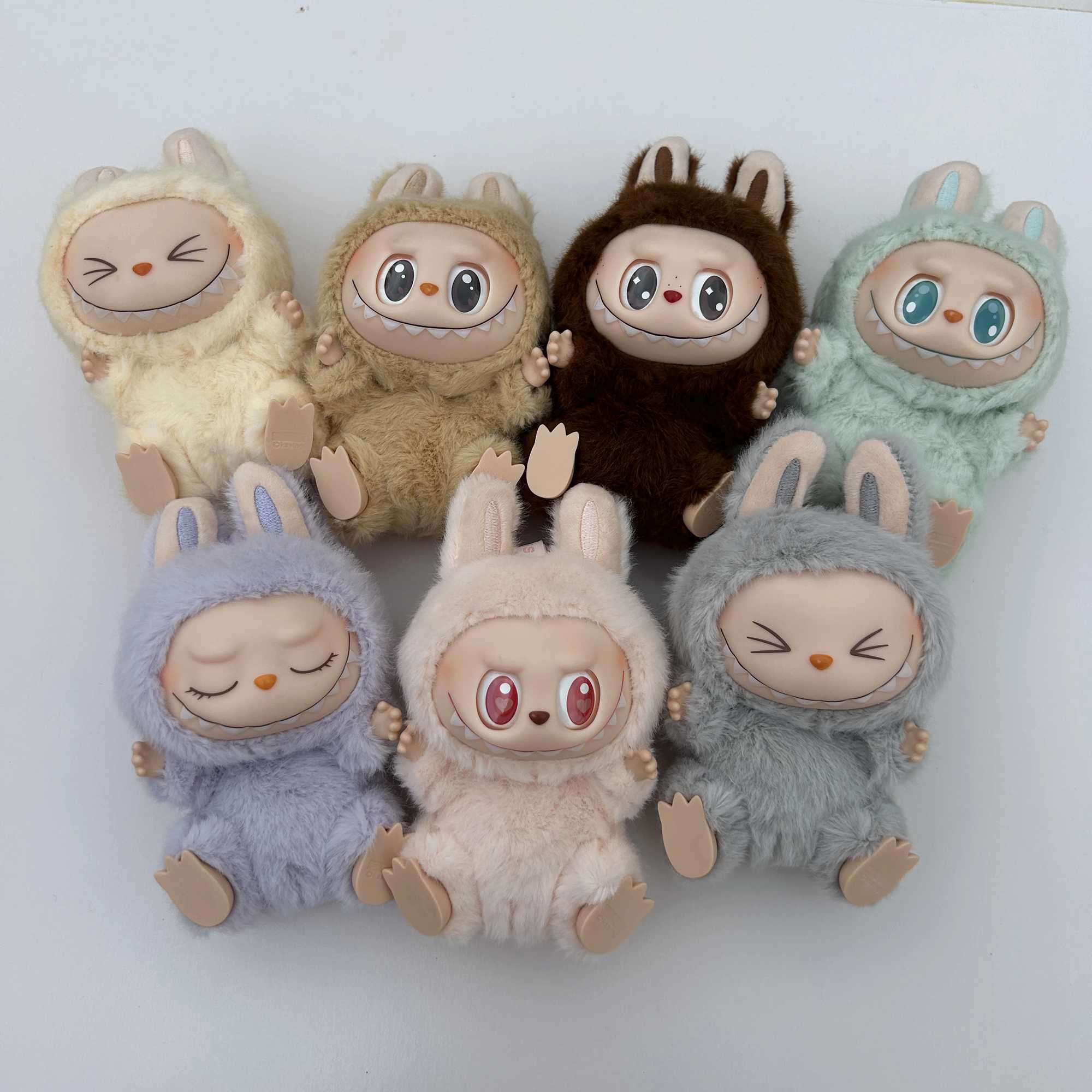 Labubu The Monsters Vinyl Face Doll -Moving aron Doll Blind Box Bag Decoration KeyChain Kid Xmas Gifts 1 1 Mystery Box X250528