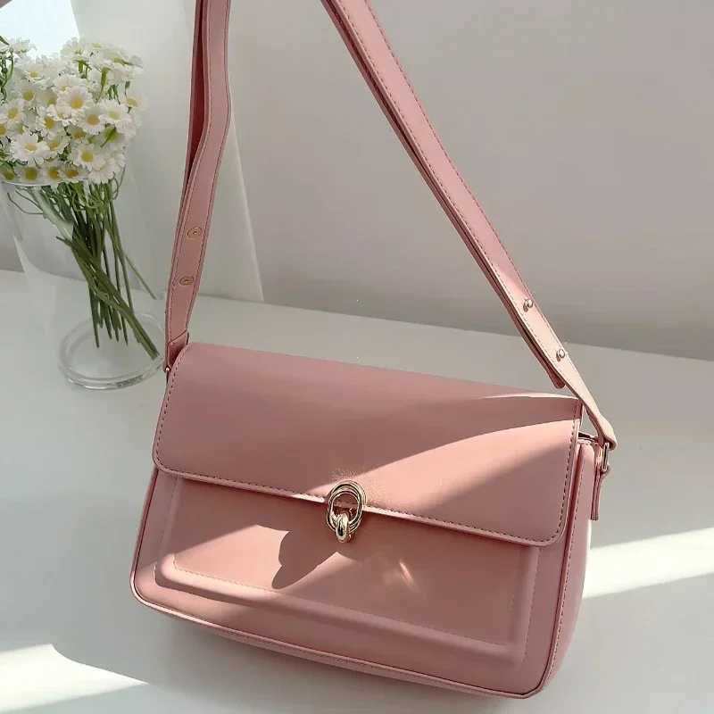 Retro Womens 2024 New High-end Texture Niche Underarm Bag Crossbody Shoulder Bag Hand Bags Women Bag Y250528