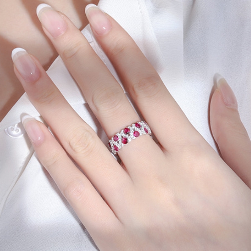 S925 sterling silver highly popular fashionable unique and elegant style imitation red diamond and green diamond band ring gift for mom girlfriend dau