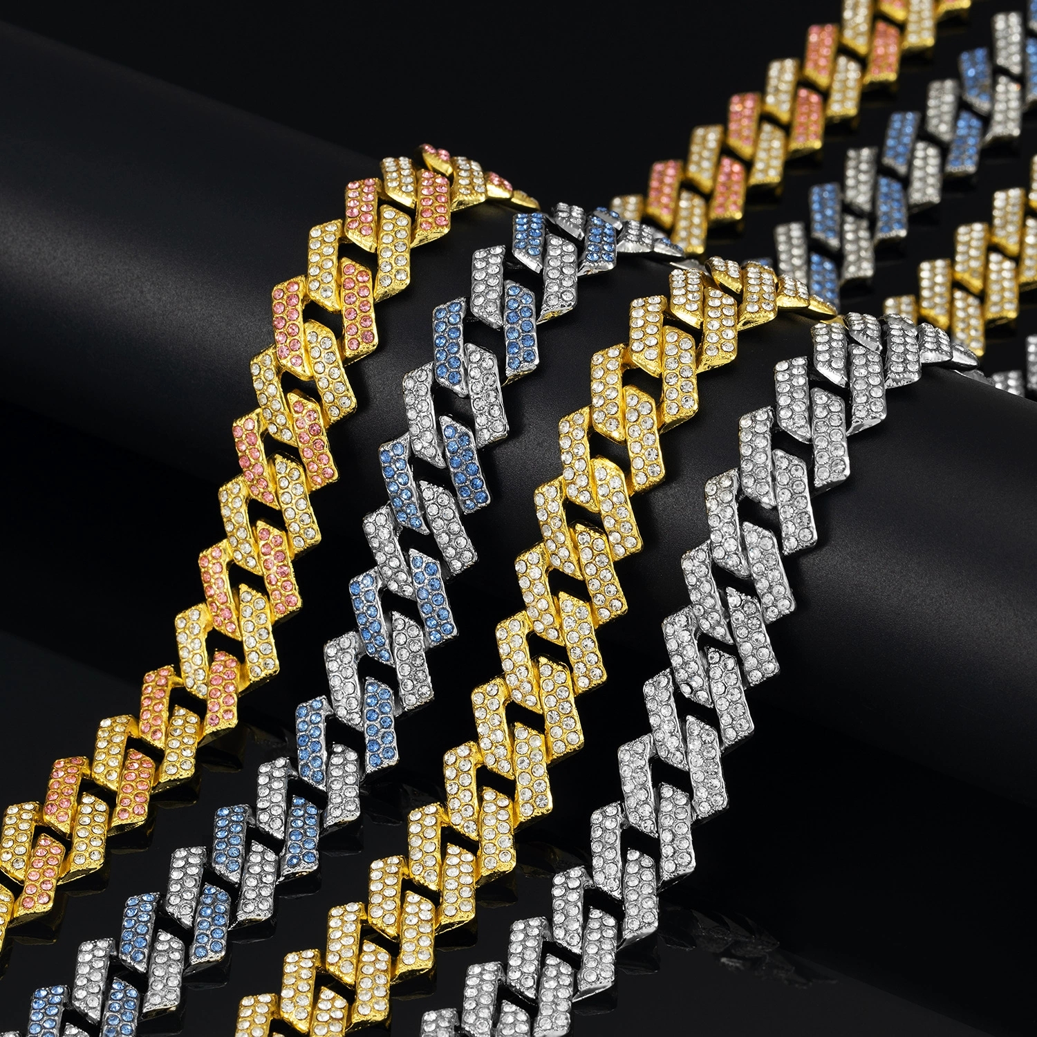 Unisex Fashionable Cuban Link Necklace - Versatile Style With Exquisite Craftsmanship