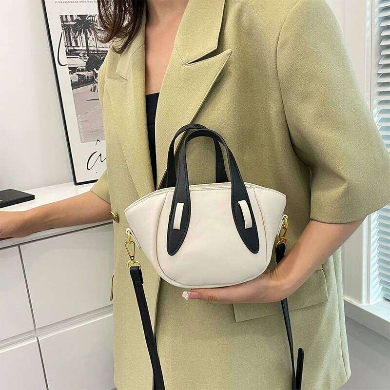 Women's Designer Chest 2022 Shoulder Brand Crossbody PU Waist Bag Fashion Handbag And Purse Female Clutch