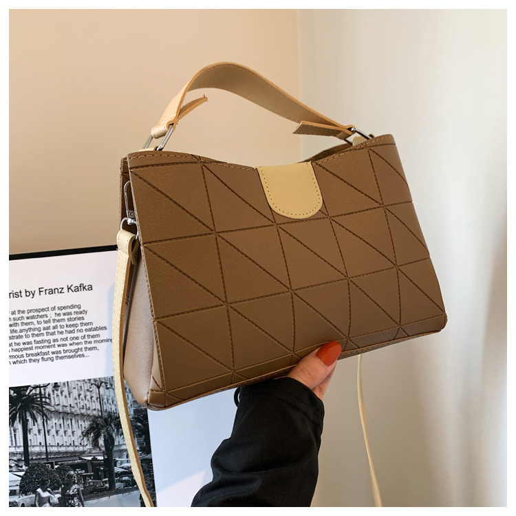 New women's bag new simple casual women's bag summer new single shoulder sloping body Western style fashionable handbag patchwork grid desig