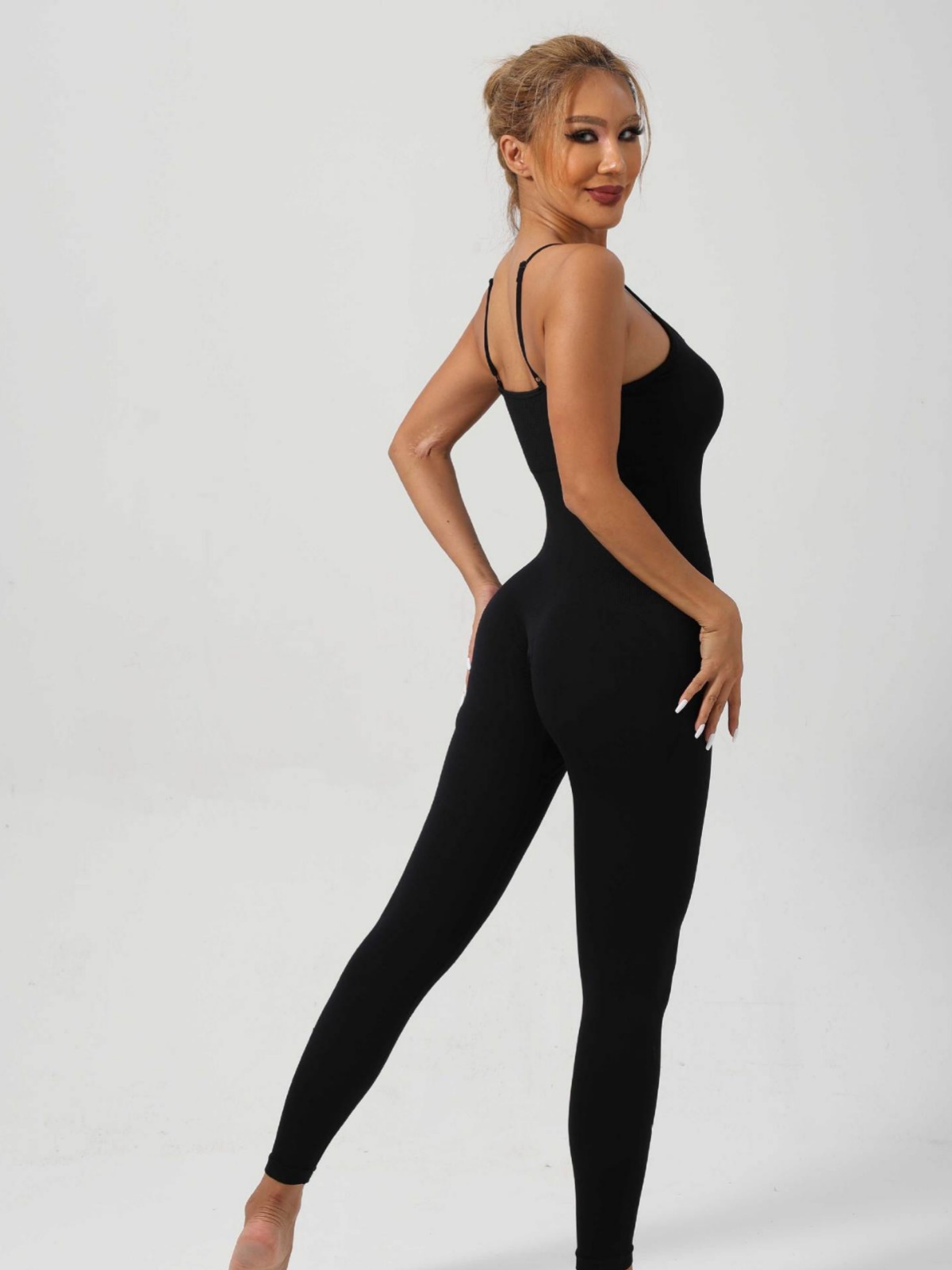 Explosion models seamless high elastic threaded pants sports back shaping jumpsuit yoga clothing / Europe and the United States new high elasticity se
