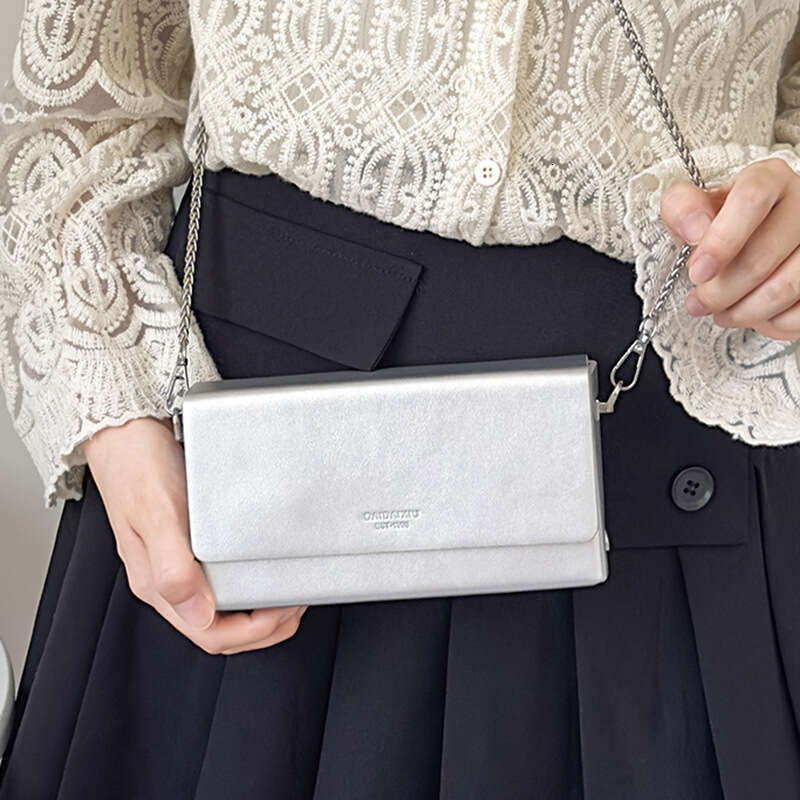 Women's crossbody bag shoulder bag 2025 New Korean Style Simple Trendy Solid Color Box Fashion Versatile Textured Chain