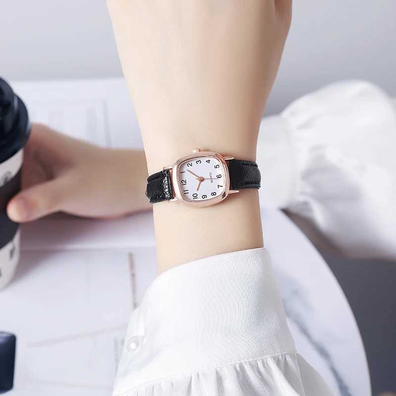 Womens Watch Fashion Small Arabic Quartz Watches Leather Band WristwatchesXJ250527
