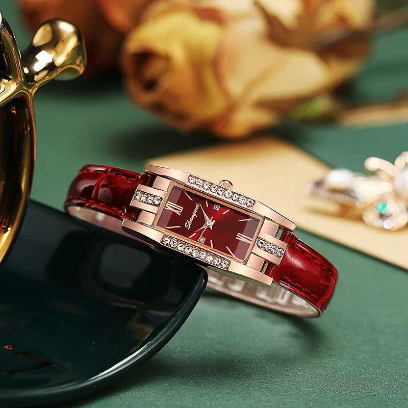 2PCS/Set Womens Watches Fashion Rectangle Leather Band Quartz WatchWithout Box XJ250527