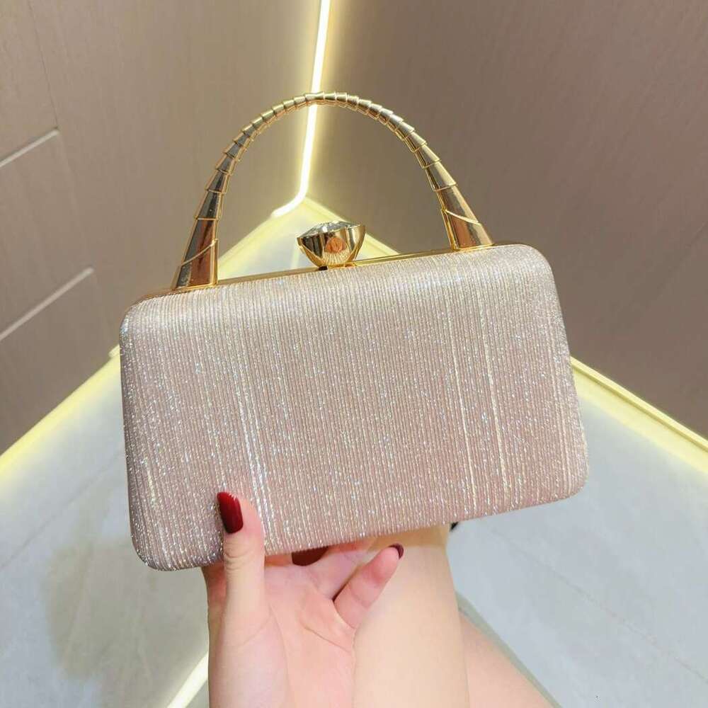 Women's handbag New Rhinestone Dress Handbag Shell Socialite Fashion Party Gathering Evening Bag