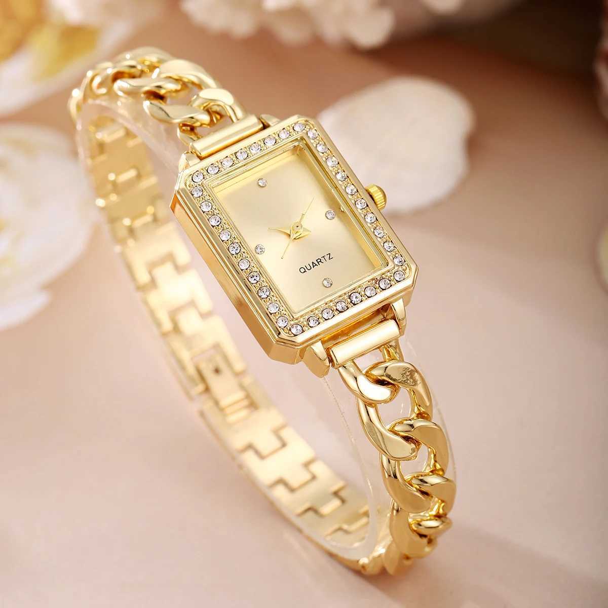The latest style of womens fashionable minimalist and elegant alloy quartz watchXJ250527