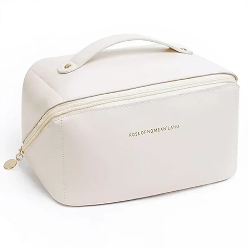 Arrival Large Capacity Makeup Bag for Women Perfect for Daily Storage and Travel Simple and Elegant travel bags 250527