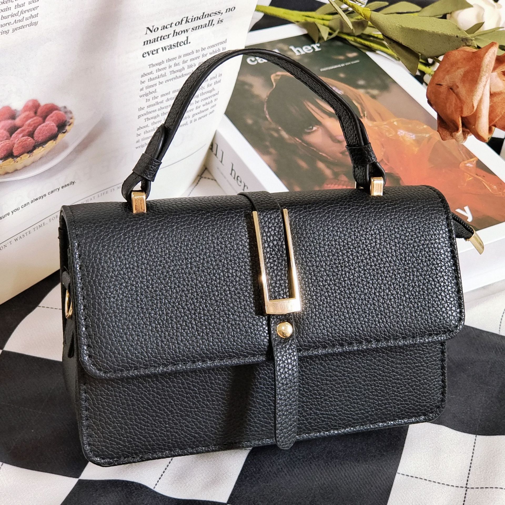 Top quality brand high-quality new style free designer bag new fashion bag lychee texture crossbody bag fashionable texture armpit bag new free design