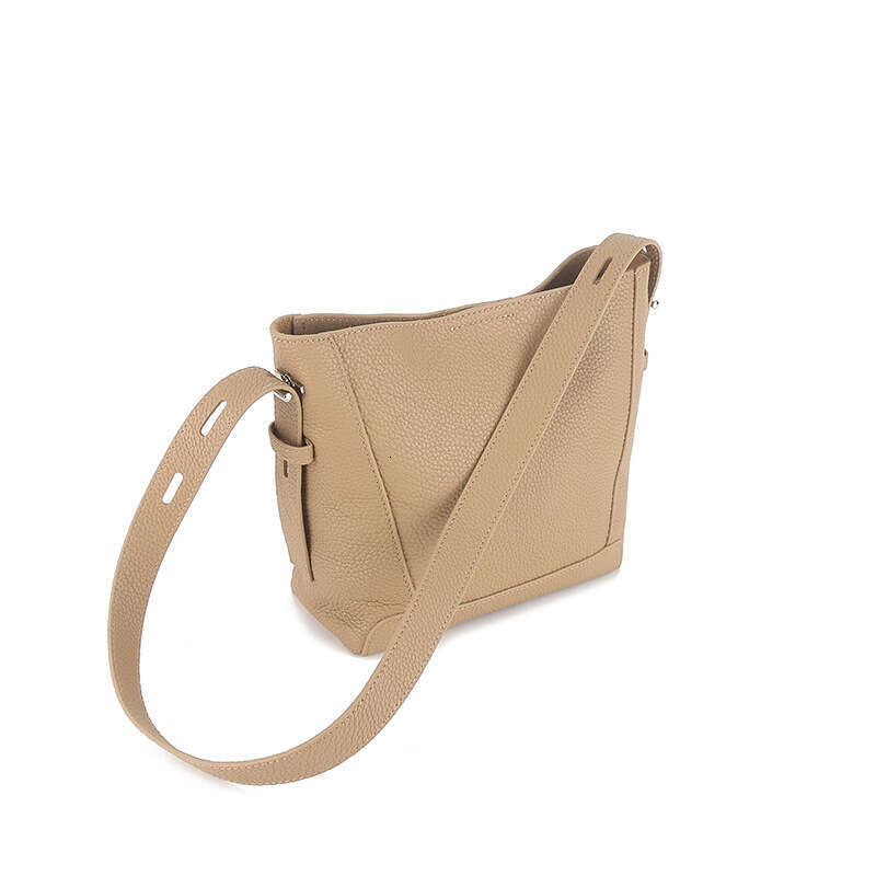 Cowhide Bucket Fashion Versatile Capacity Tote Genuine Leather High-end Sense Elegant Commuter Shoulder Crossbody Large Bag