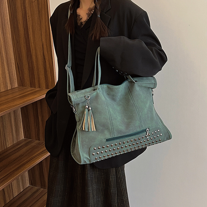 Luxury Brand Designer Bag 2024 New European And American Retro Matte Personality Fashion Trend Large Capacity Handheld Crossbody Tote Motorcycle Bag
