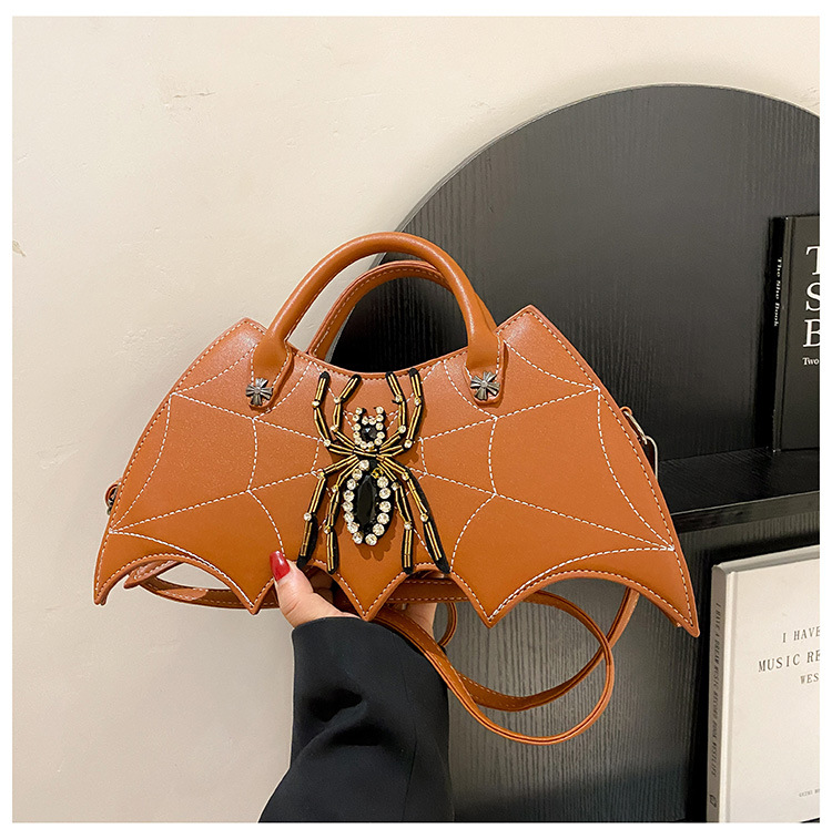 Dark Rhinestone Spider Bat Shape Crossbody Bag Goth Women Embroidery Handbag Purse Handbags Punk Designer Shoulder Bag