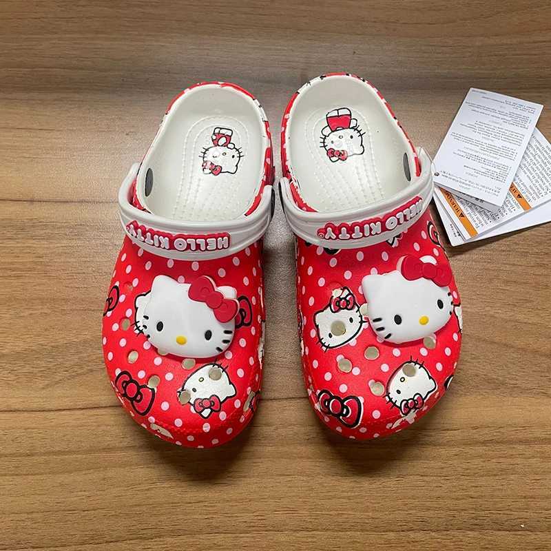 Sanrio Hello Kitty Figures Hole Sandals Kt Cat Sandals Kawaii Eva Anime Home Beach Shoes Summer Breathable comfortable Slippers Gift w250528