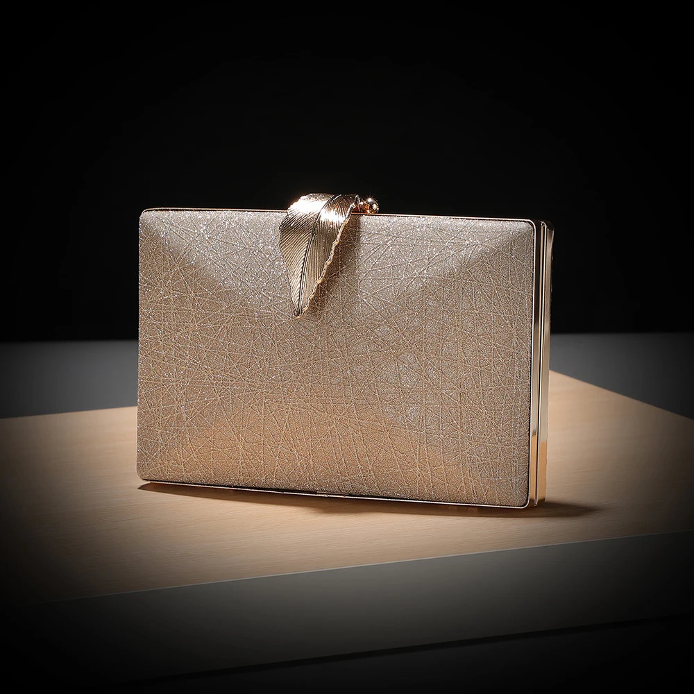 Fashion Vintage Metal Leaf Lock Hand Bag Party Gift Clutch Bag Ladies Wedding One Shoulder Silk Evening Bags 250526