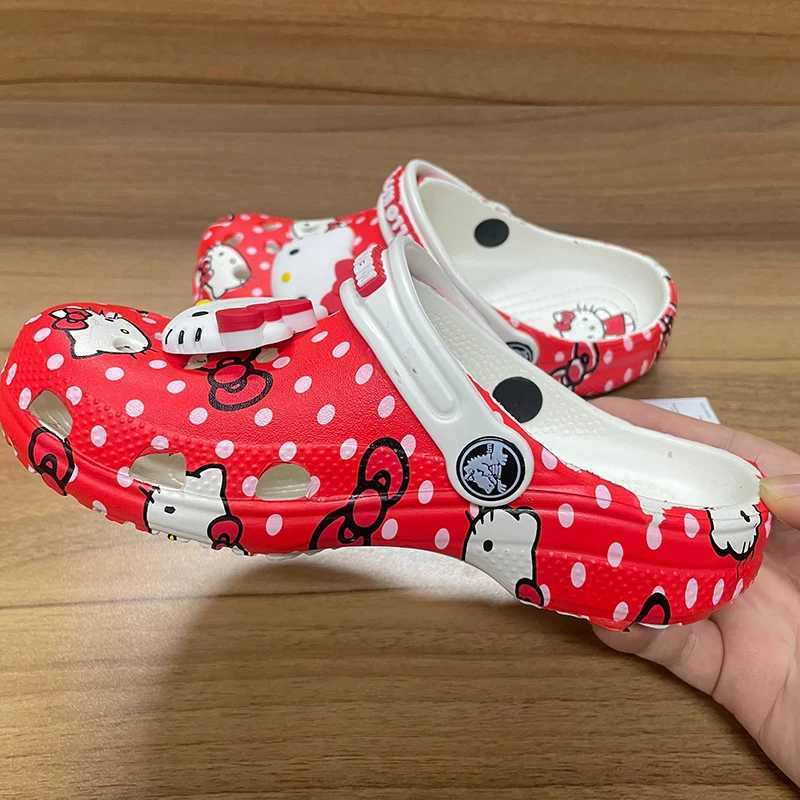 Sanrio Hello Kitty Figures Hole Sandals Kt Cat Sandals Kawaii Eva Anime Home Beach Shoes Summer Breathable comfortable Slippers Gift w250528