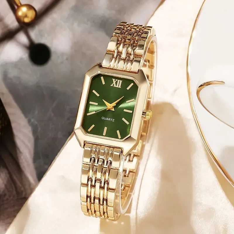 Versatile Square Womens Watch Light Luxury Steel Band Female Student Fashion Simple Square Quartz Watch XJ250527