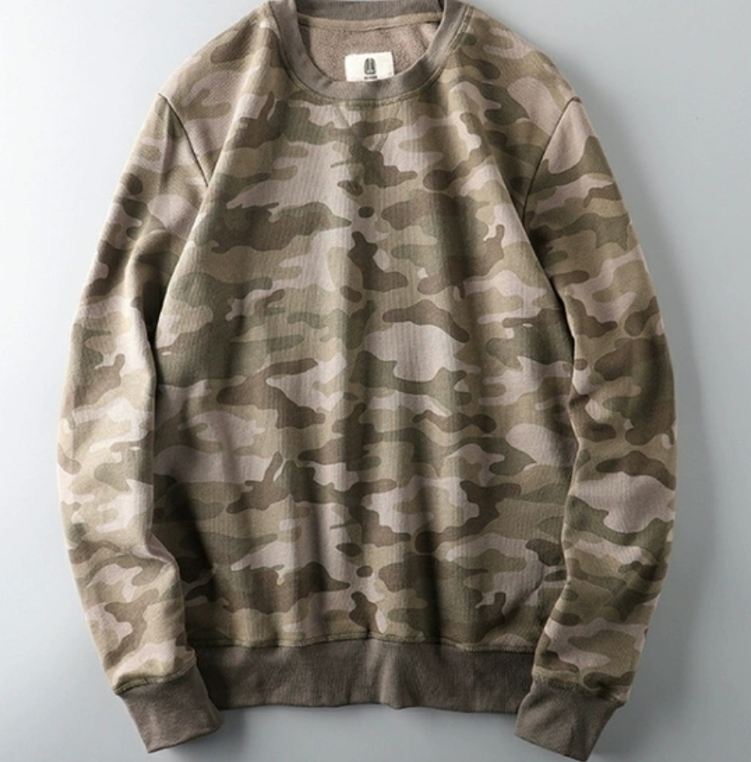 Fashion Forward Men's Comfort Fit Hoodless Jacket With Military-Inspired Camoflauge