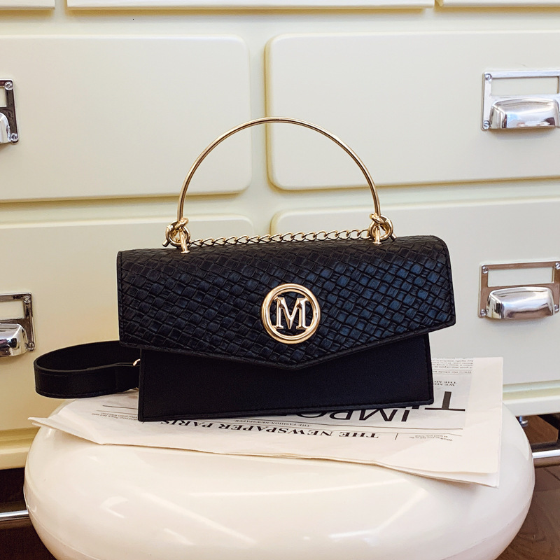 Luxury Brand Designer Bag Knitted Pattern Small Bag For Women In Spring 2025, New Trendy And Fashionable Single Shoulder Crossbody Bag, Internet Famou