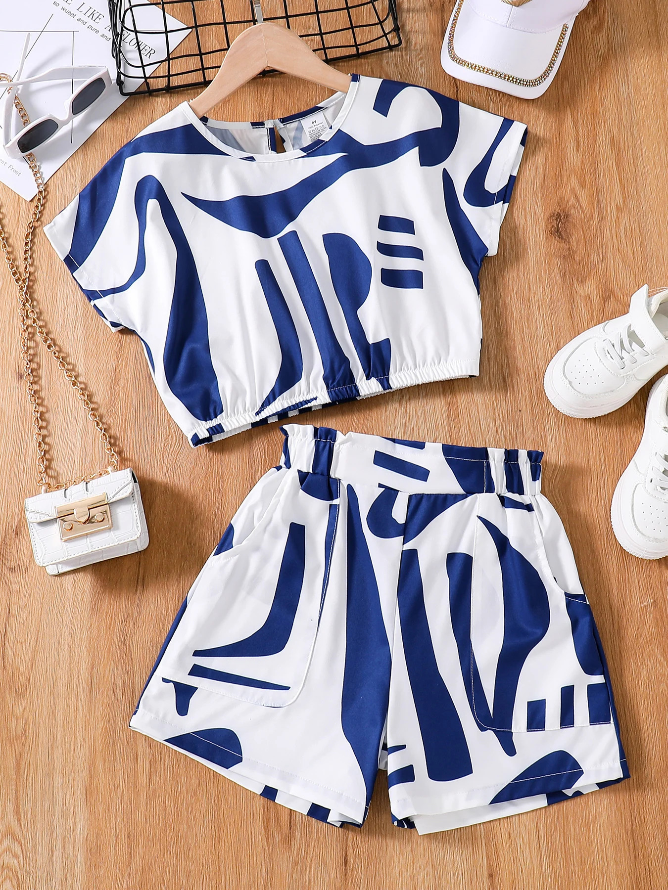 Spring and summer cute girl clothing fashion 2piece outdoor casual white striped round neck Tshirt set 250528