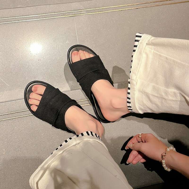 Su Yinyin Same Bangkok ~ Vacation Style Beach Linen Pleated Flat Sandals for Women Outdoor Summer Slippers