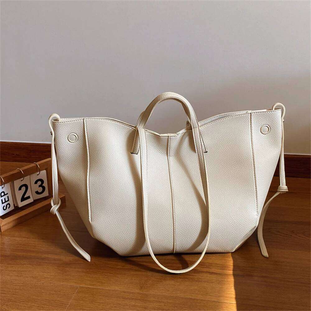 MOODS Branded Underarm Shoulder Bags For Wome Latest Designer Handbags Soft PU Leather Large Capacity Shopping Tote