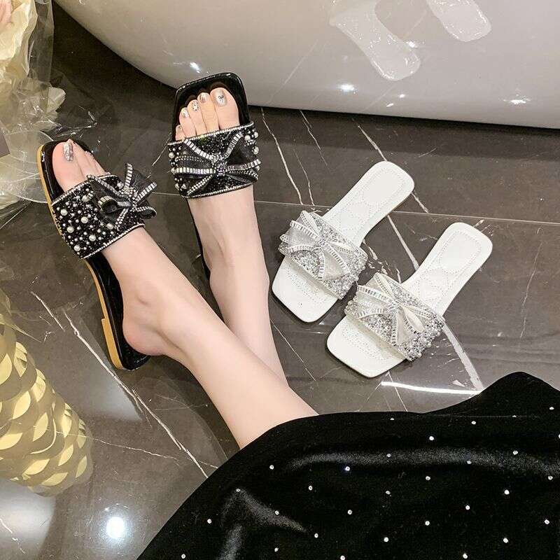 Large Diamond Flat Slippers For Female Designers Summer 2025 New Full Diamond Bow Sandals Light Luxury Pearl Lace Slippers