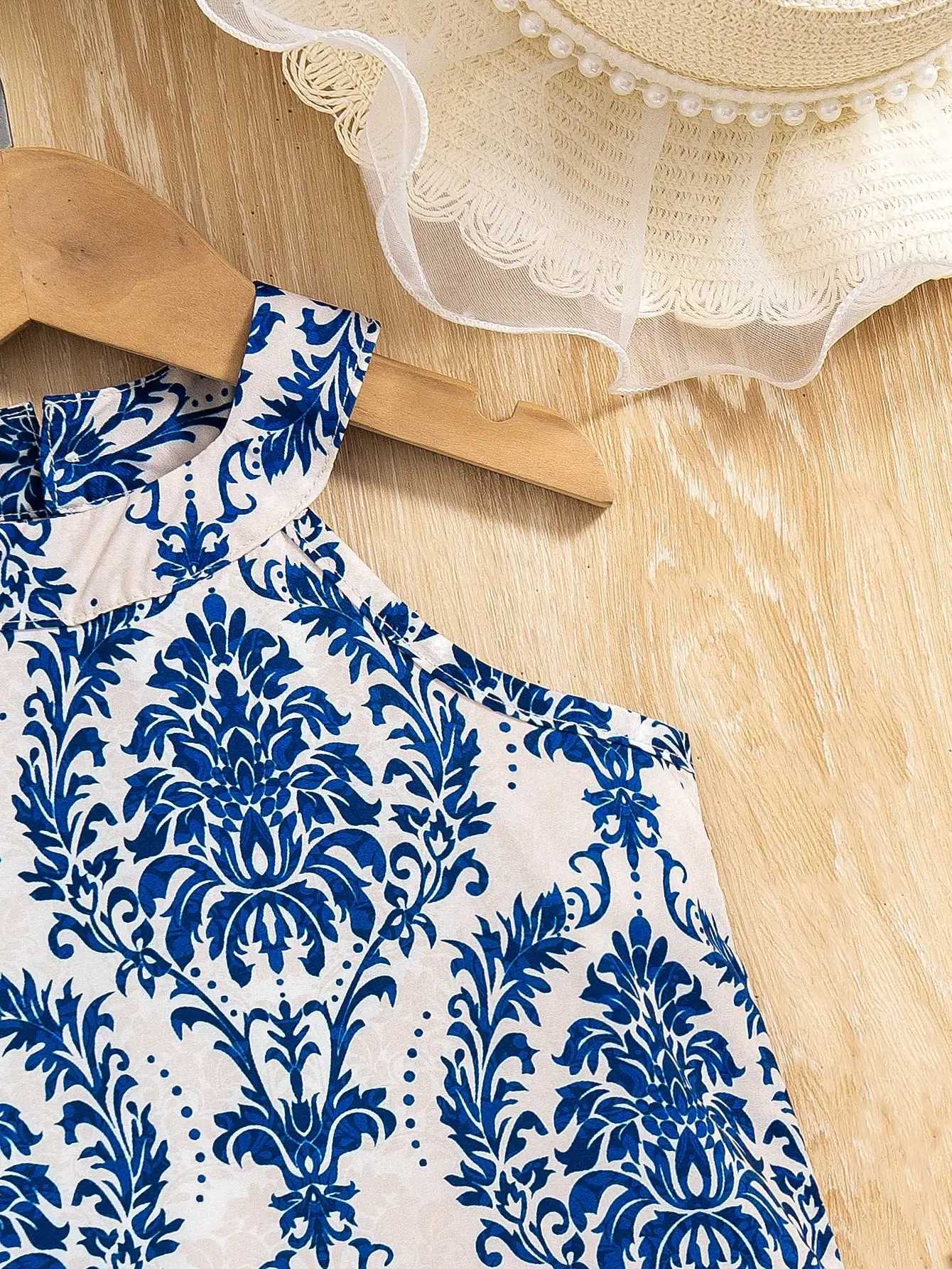 Girls Romantic Halter Neck Floral Ruffle Dress | Sleeveless A-Line Beach Outfit for Ages 4-7 Summer Vacation (S/S) X250528