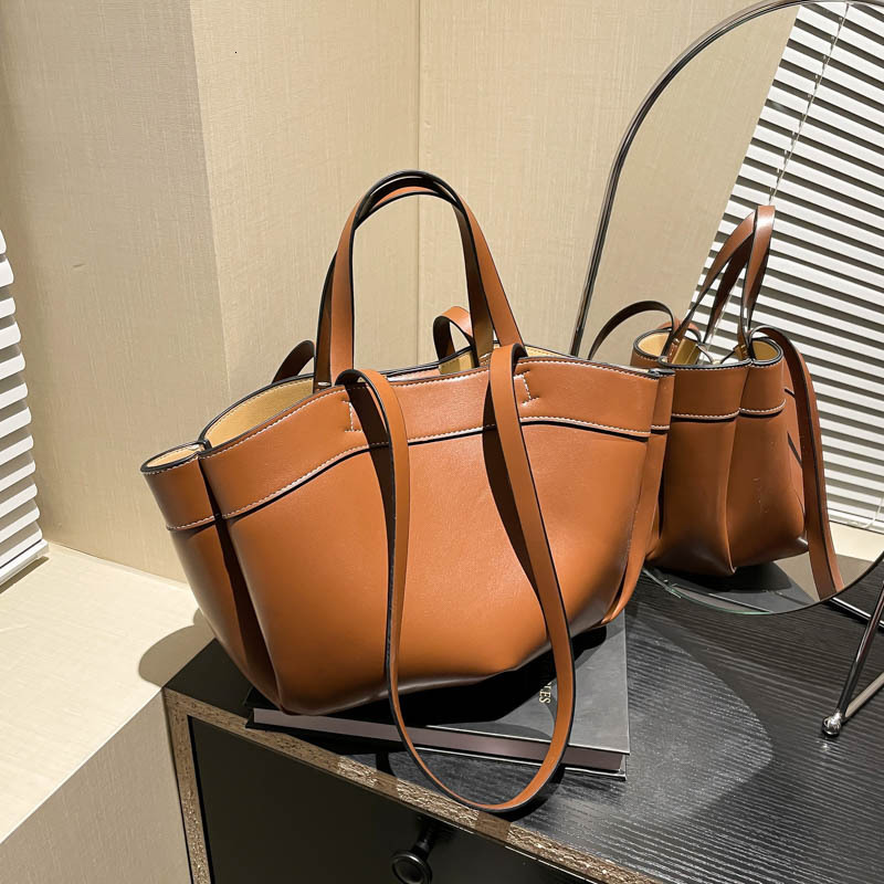 High quality brand, new high-quality free designer bag, new fashionable handbag, large capacity bag, shoulder bag, new free designer bag