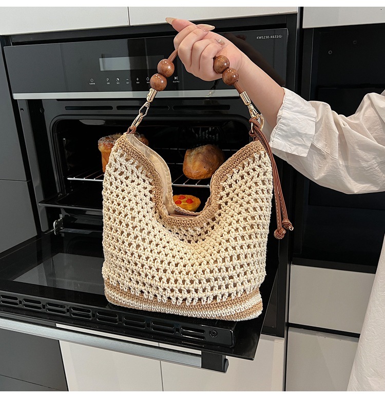 Women's Handbag Free Shipping Designer Bag 2025 New Hollow Woven Tote Bag Casual Large Capacity Versatile Vacation Style Shoulder Bag Beach Bag S