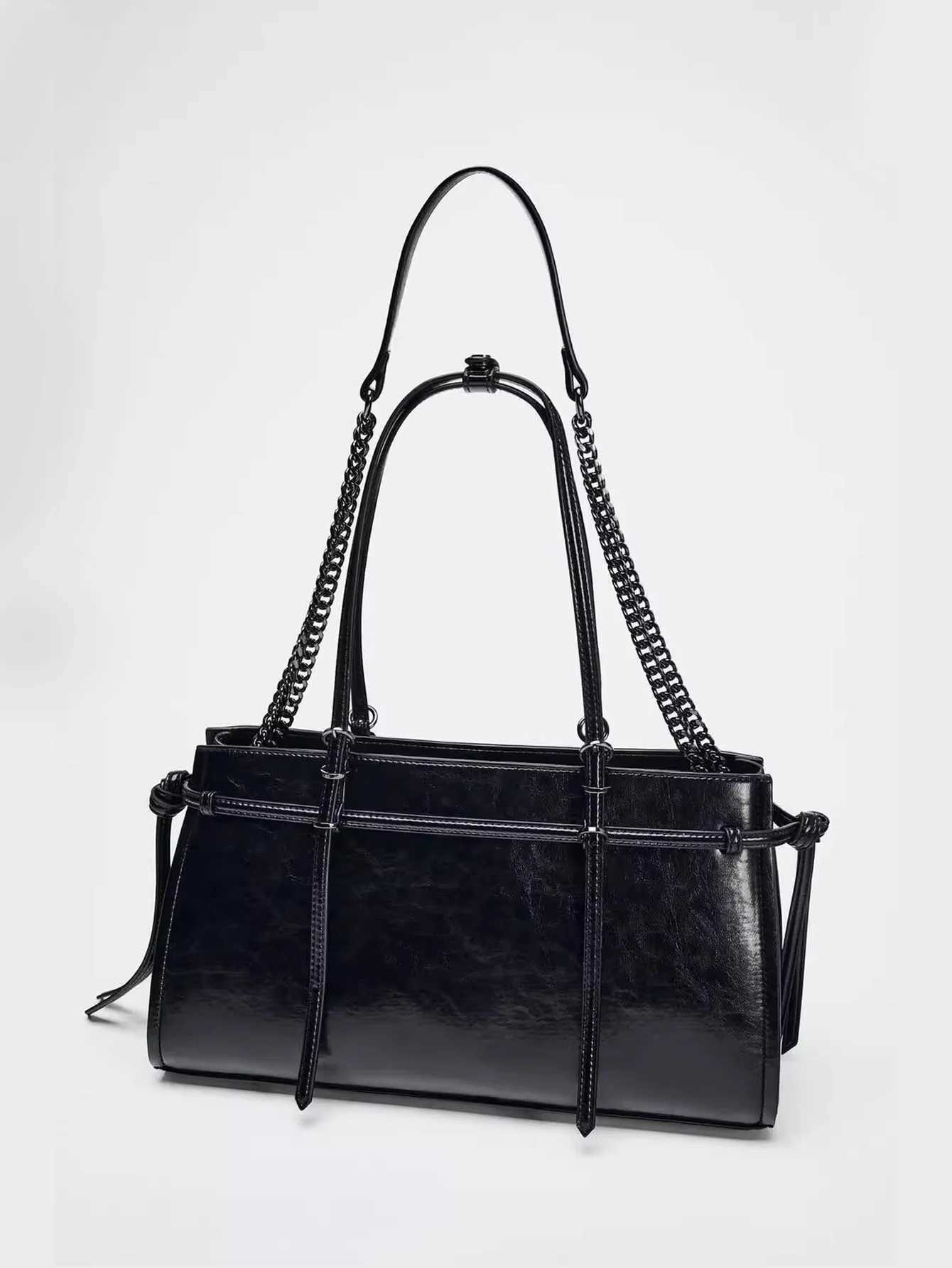 New atmospheric handheld womens bag black extended version double shoulder strap fashionable and simple casual shoulder bag Y250528
