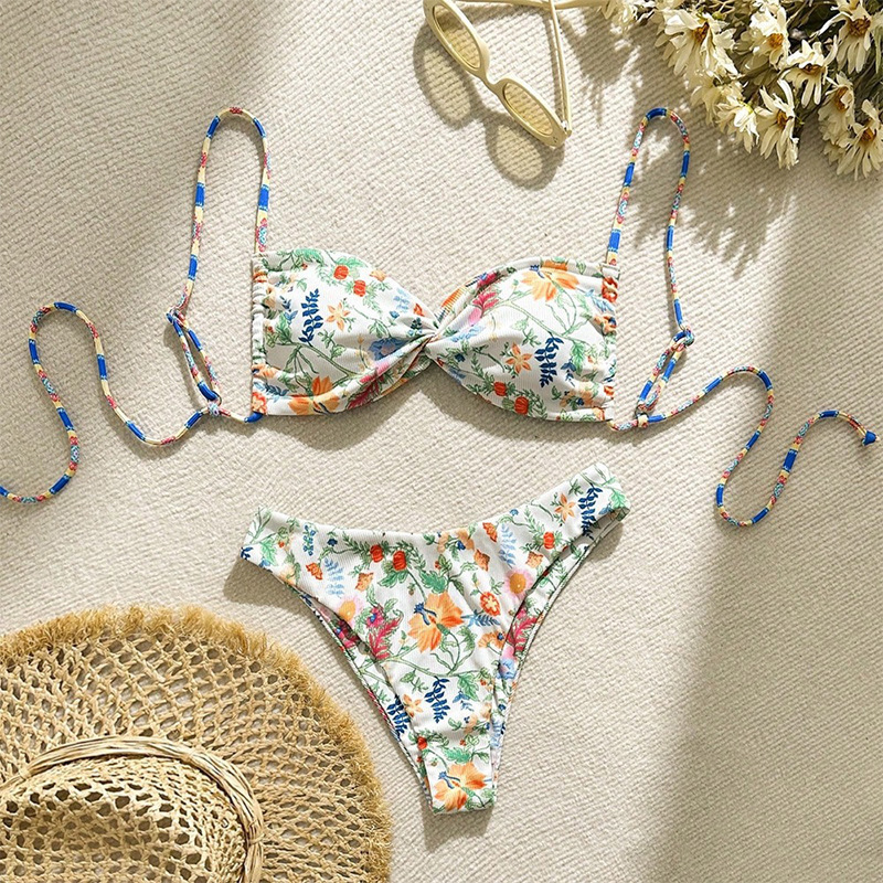 Femmes à bikini imprimées florales Bandage Style Sexy Femmes Sexe Biquini Brazil Style Summer Beach Bathing