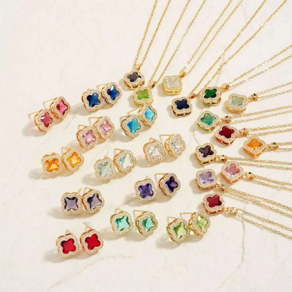 Micro inlaid clover necklace earrings two-piece set, women's light niche design, high-end feeling, internet celebrity temperament jewelry set