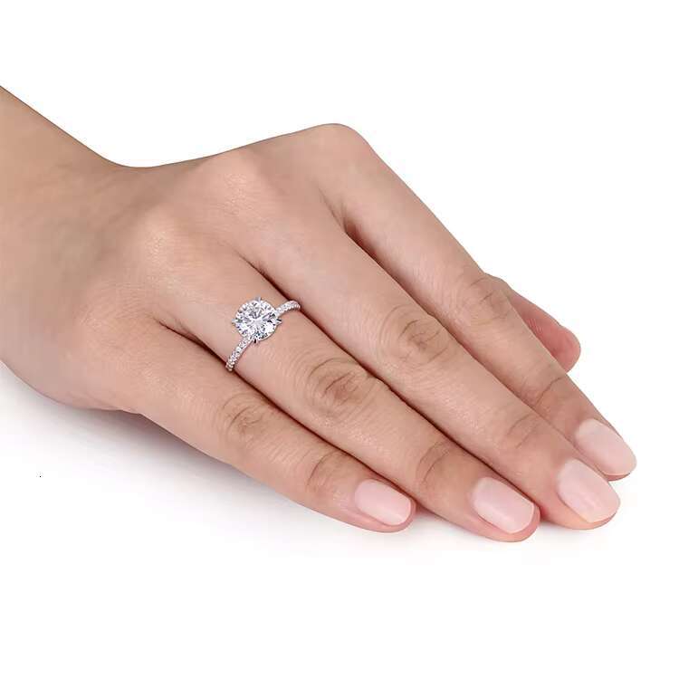 Custom 925 Silver Ring Round D Color Moissanite Engagement Ring Woman