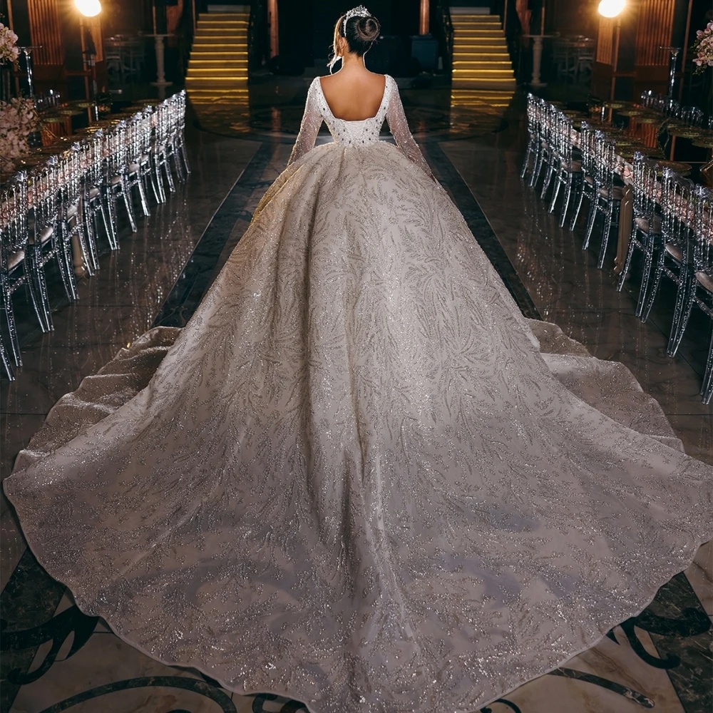 Glamorous Sequins Wedding Dresses Beading Rhinestone Bridal Ball Gowns Pearls Long Sleeve Backless Princess Custom Made Bride Dress Vestido de novia