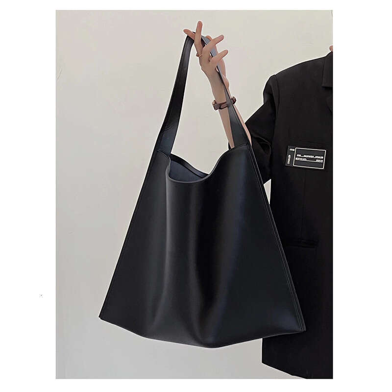 2023 New Genuine Leather Korean Style Tote for Women Simple Fashion Shopping Single Shoulder Large Capacity Bag