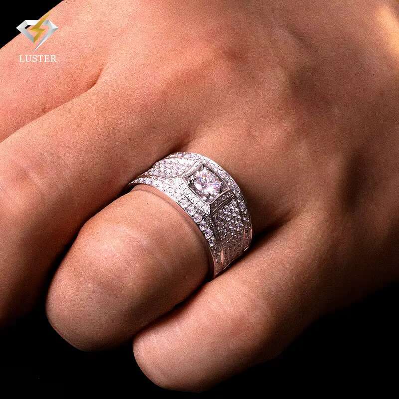 Luster Jewelry Wholesale Customized Design Jewellery 10k/14k/18k Real Gold Ring VVS Iced Moissanite Men Ring