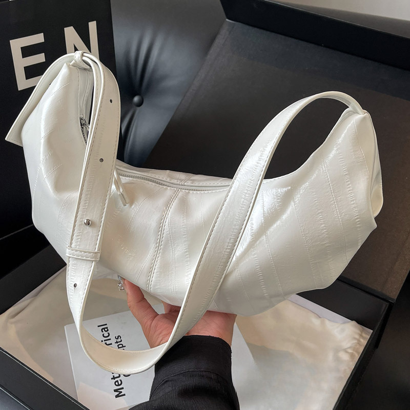 New Silver trend Women s Large Capacity New Leisure Multi leisure functional Slant Shoulder Bag Designer niche design Commuting Dumpling Bag