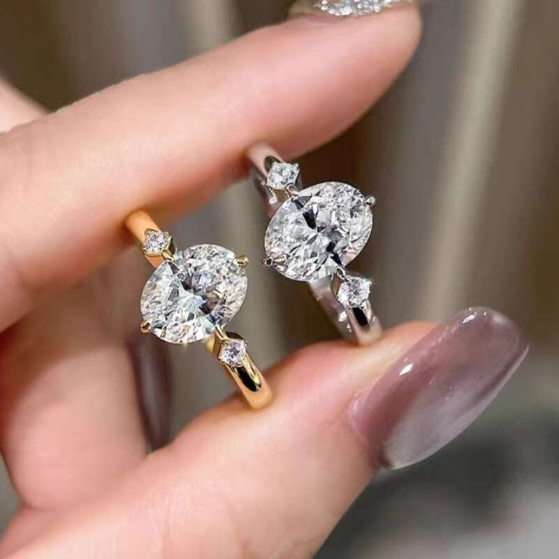 Hot Selling 18K Gold Plated 925 Sterling Silver Womens Engagement Wedding 2CT VVS Oval Moissanite Ring