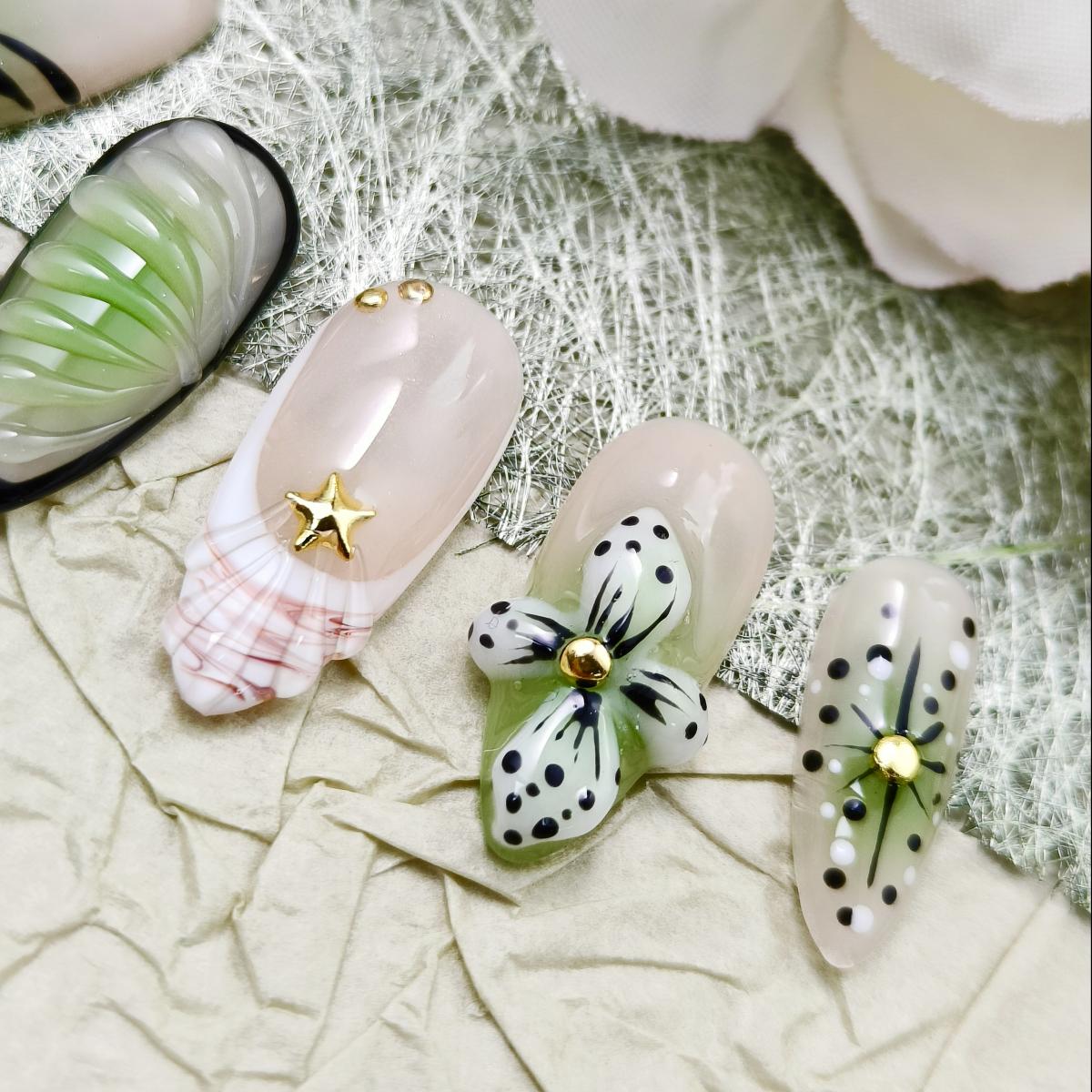 10pcs 3D Flowers Handmade Press-on nails Medium Almond Nails Bundle Vibrant Green 3D Handraw Star Finished nail stickers Free storage box jelly glue n