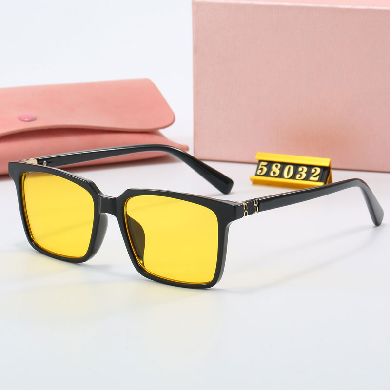 Luxury goggles Designer sunglasses for women classic square fine bracket sunglasses Driving glasses UV beach sunglasses temperament type Exquisite glasses case