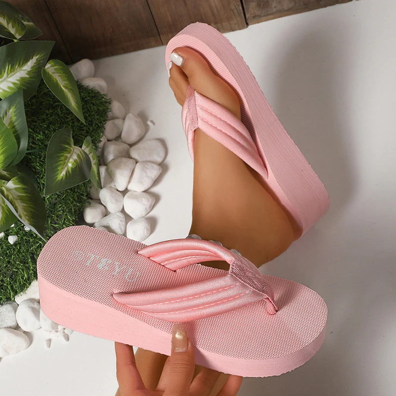 Fashion Pink Wedge Flip Flops Woman Summer Lightweight Clip Toe Platform Slippers for Women Thick EVA Sole Non Slip Beach Slides 250528