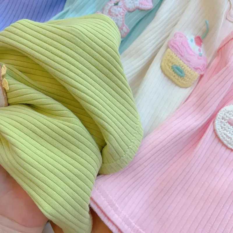 Baby Girls T-shirts for Kids Summer Sleeveless Knitted Tops Vest Outfits Girls Cute Halter Tops Tees Children Clothing 1-12 Years X250528