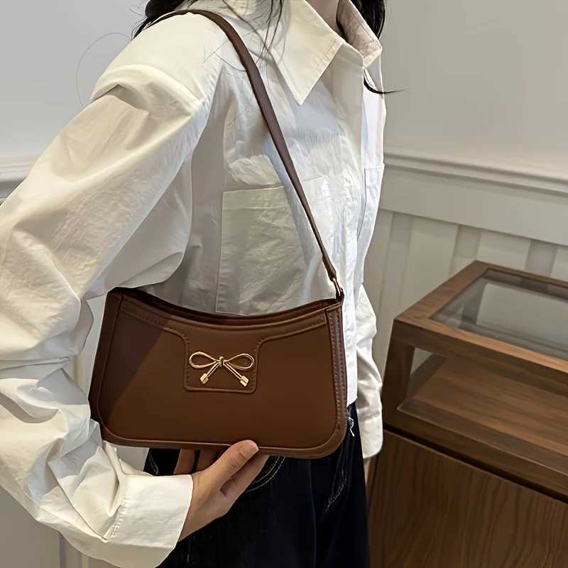 Solid Color Bowknot Shoulder Bag Elegant Small Square Bag Suitable for Women Handbags Zipper Closure Fashion Underarm Bag Y250528